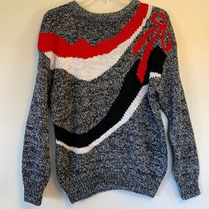 Bramble Lane - size medium,‎ red/black sweater